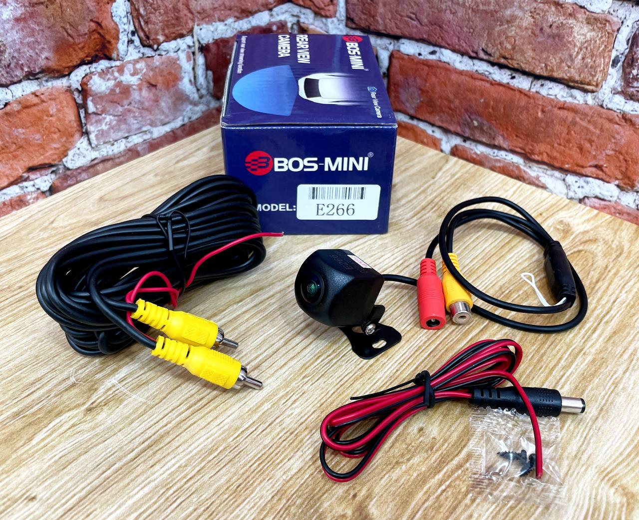 Камера зад.вида Bos-Mini E-266